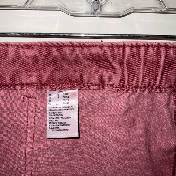 LIKE NEW AMERICAN EAGLE WOMEN’S PINK CORDUROY MINI SKIRT SIZE 18 - Picture 4 of 4